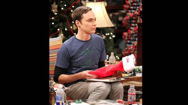The Big Bang Theory: le 30 magliette più belle e nerd di Sheldon Cooper articolo