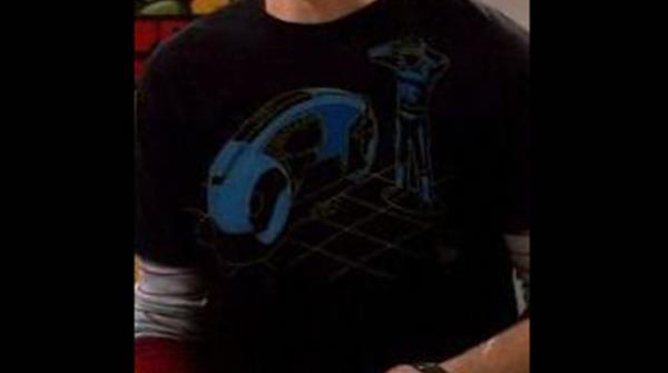 The Big Bang Theory: le 30 magliette più belle e nerd di Sheldon Cooper articolo
