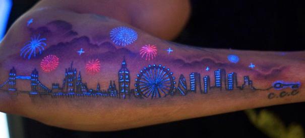 17 tatuaggi che si illuminano di notte articolo