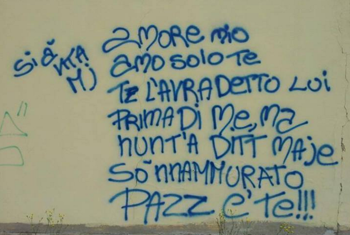 Le 20 dediche d'amore (sui MURI) più SGRAMMATICATE di sempre! articolo