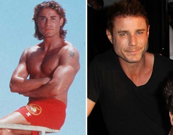 Baywatch 25 anni dopo: ecco come sono diventati gli attori articolo