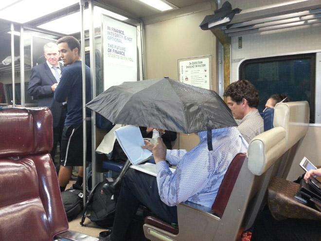 Le 20 cose assurde che vedete solo in Metropolitana! articolo