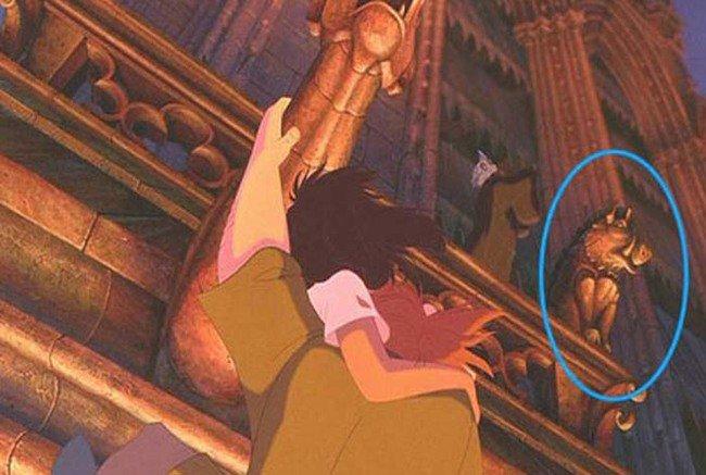 20 "intrusi" famosi che si nascono all'interno dei cartoni animati della Disney articolo