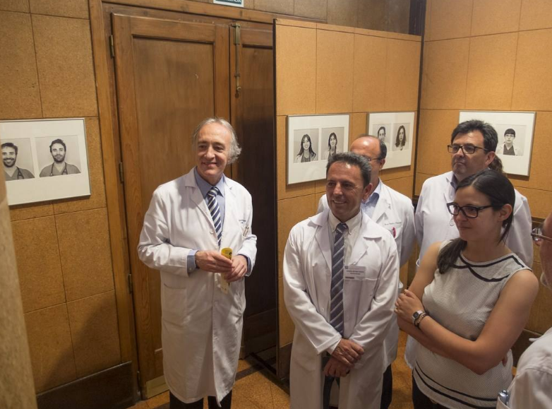 Prima e dopo: come cambiano i volti degli studenti di medicina dopo il turno di lavoro! articolo