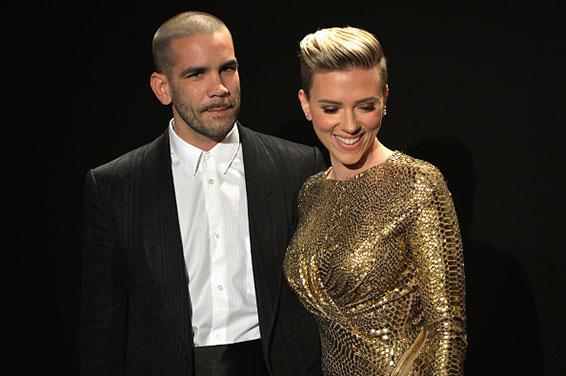 20 personaggi famosi che hanno sposato i loro fans articolo