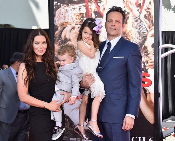 20 personaggi famosi che hanno sposato i loro fans articolo