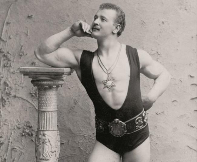 La bellezza dell'uomo è cambiata negli ultimi 100 anno: IERI E OGGI articolo