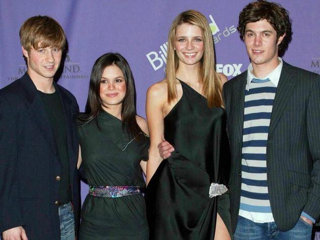 The OC: ecco come sono diventati gli attori 12 anni dopo! articolo