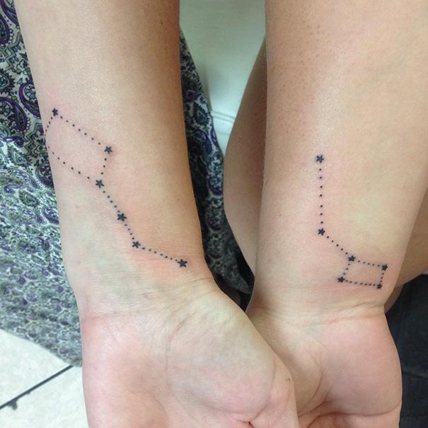 I 20 tatuaggi più belli da fare con le tue migliore amiche! articolo