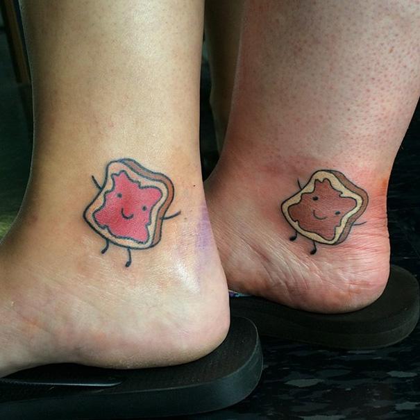I 20 tatuaggi più belli da fare con le tue migliore amiche! articolo