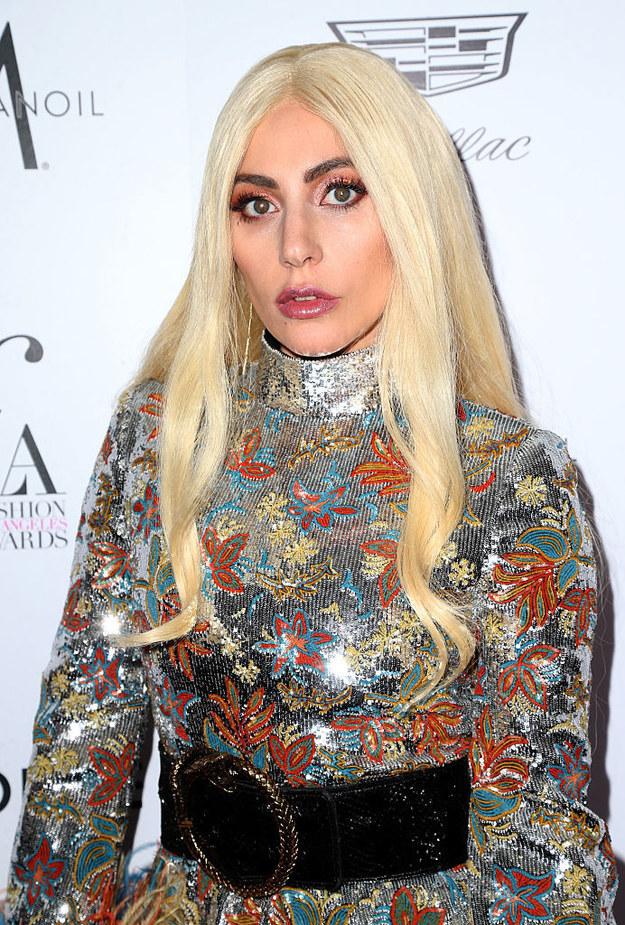 20 celebrities che sono cambiati totalmente una volta diventate famose! articolo