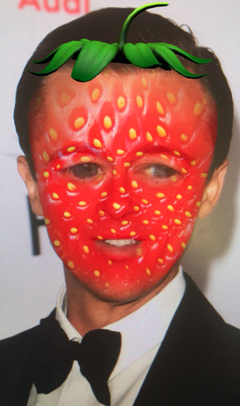 Sai riconoscere questi personaggi famosi con il filtro fragola di Snapchat? articolo