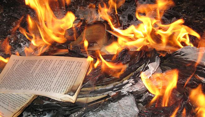 foto di 19enne cade dal terrazzo per festeggiare la maturità