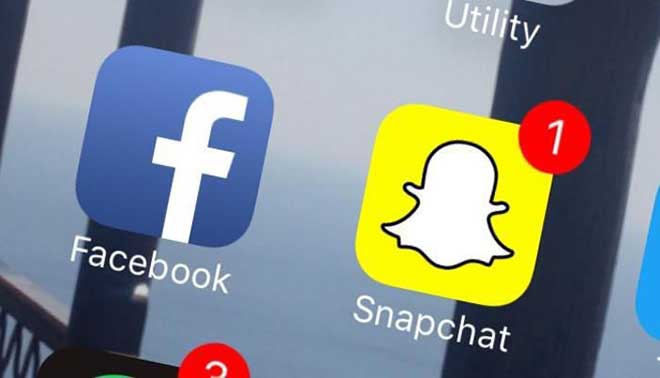 Facebook: arrivano i messaggi come Snapchat