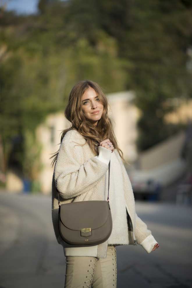 look san valentino fashion blogger