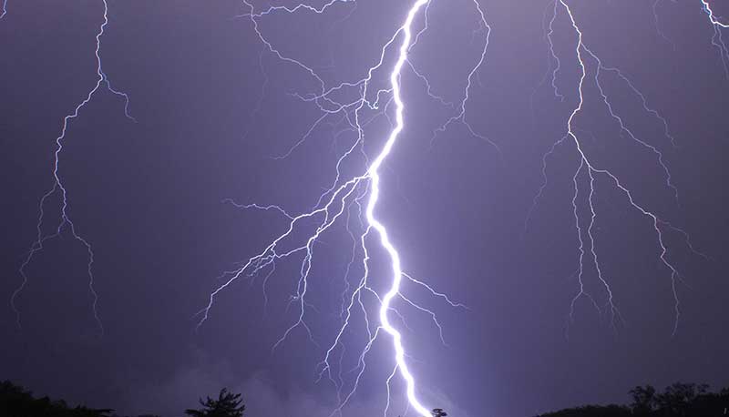 temporale con fulmini
