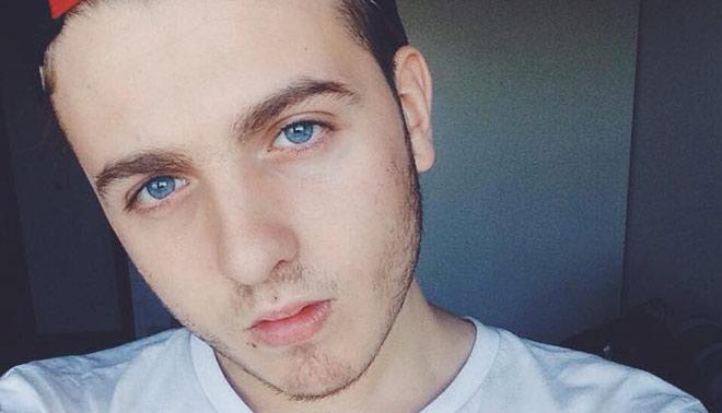 foto di Mattia Cesari alla Skuola Tv