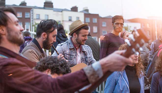 citta studenti amanti musica