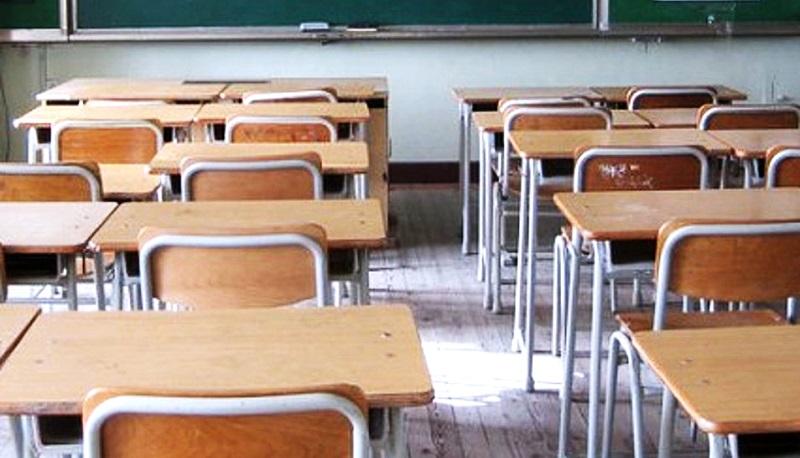 banchi di scuola