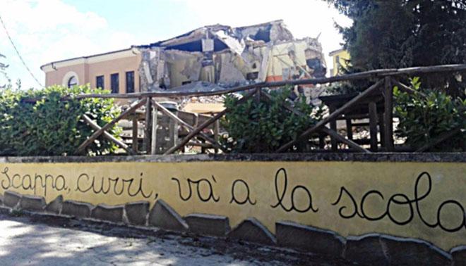 Amatrice, crolla un altro pezzo della scuola ristrutturata