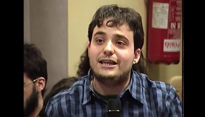 studenti contro i politici
