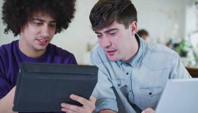 tim young college pack tablet offerta