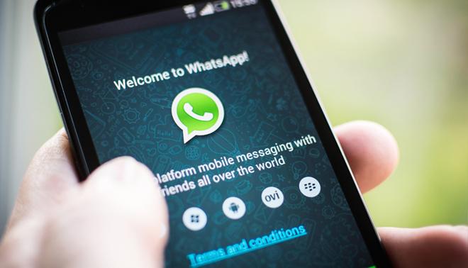 Smarphone con WhatsApp
