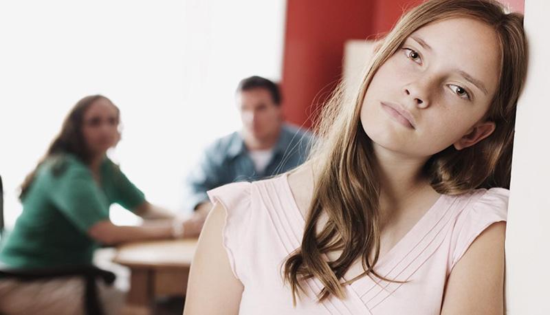 Sfide dell'adolescenza: cambiamenti, disturbi e soluzioni terapeutiche articolo