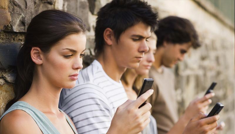 Arriva ReplyASAP, l’app che permette ai tuoi genitori di controllarti