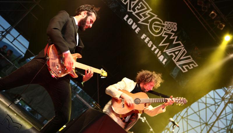 Vuoi che la tua band diventi famosa? Scopri cosa fare!