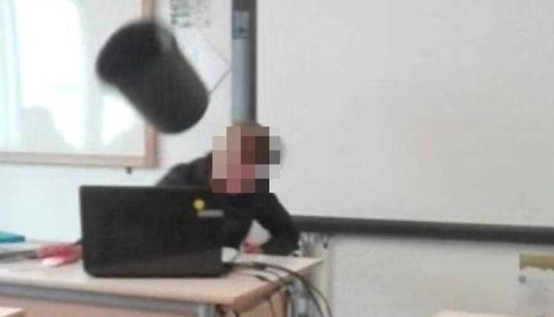 bullismo mirandola studenti denunciati