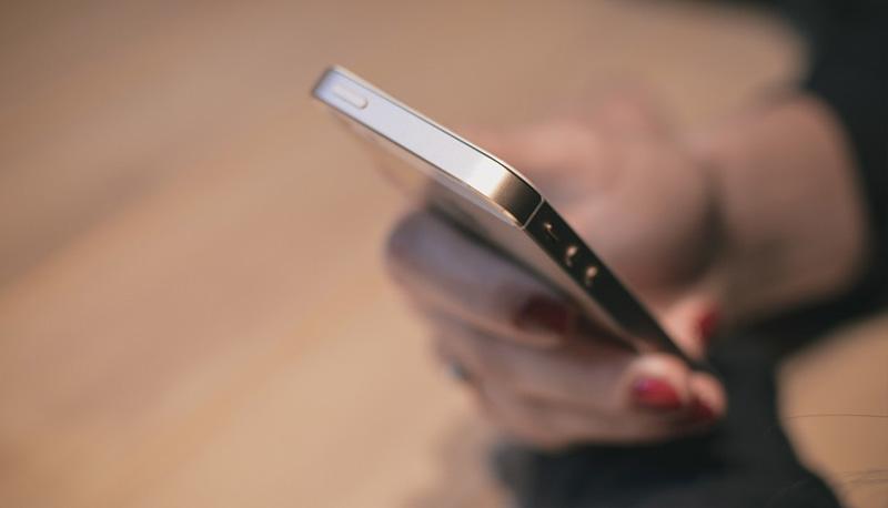 Ti arriva una chiamata da un numero sconosciuto? Ecco come scoprire chi è!