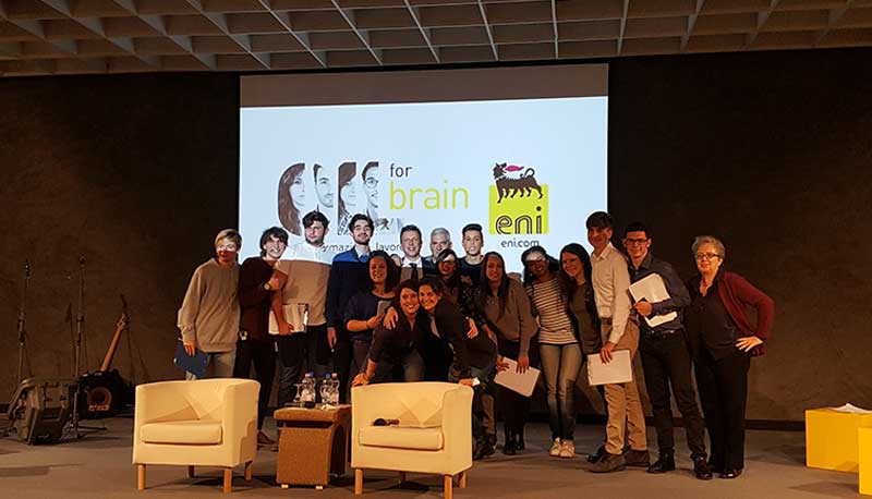 foto gruppo ragazzi alternanza scuola lavoro