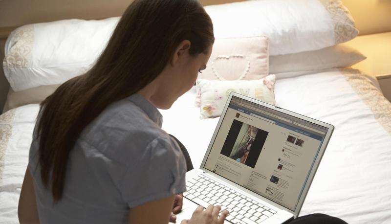 Giovani su Facebook: i nativi digitali promossi