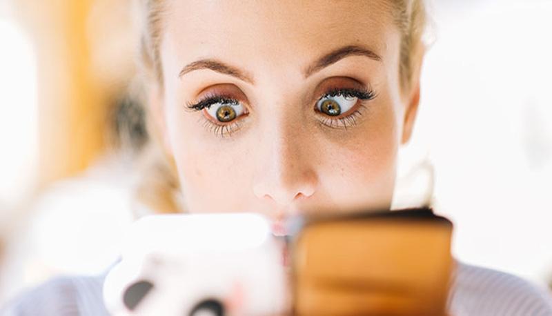 Le 5 cose che non riesci più a fare senza Internet articolo