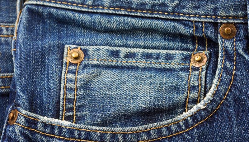 Arrivano i Jeans “vibranti”che danno indicazioni stradali (e non solo)