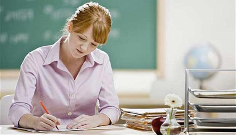 commissari esterni correggono scritti maturità