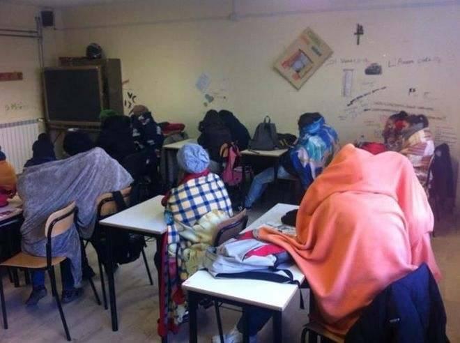 Scuole ‘sotto zero’, studenti in protesta (anche) sui social articolo