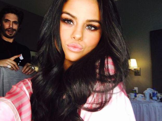 selena-gomez-post