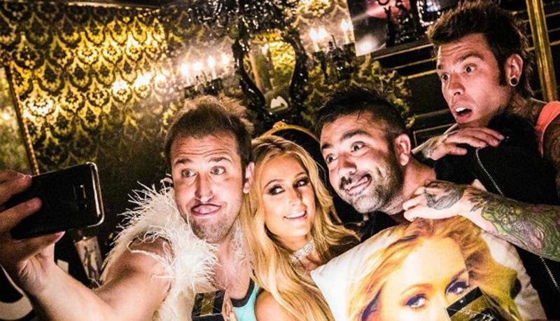 Fedez & J-Ax: il video di 'Senza Pagare' è pieno di VIP articolo