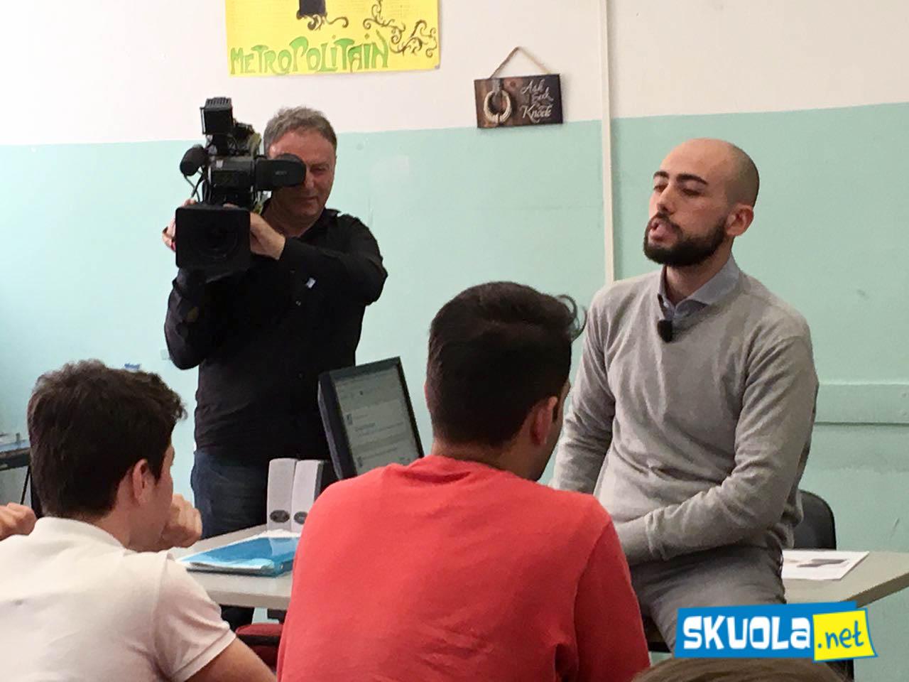 A lezione di Facebook...a scuola articolo