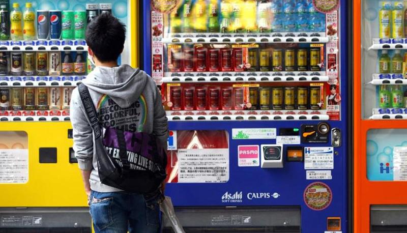‘Spacciatore’ di merendine: come punizione dovrà fare volontariato per due settimane