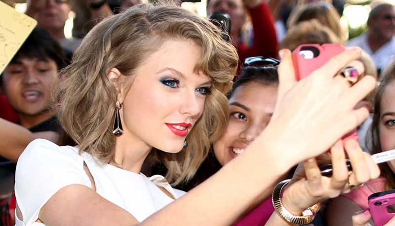 Perché Taylor Swift lancia un suo social network? articolo
