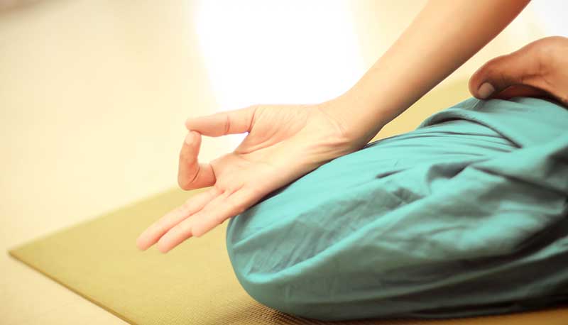 Educazione fisica a scuola, ora potresti fare lezioni di Yoga articolo