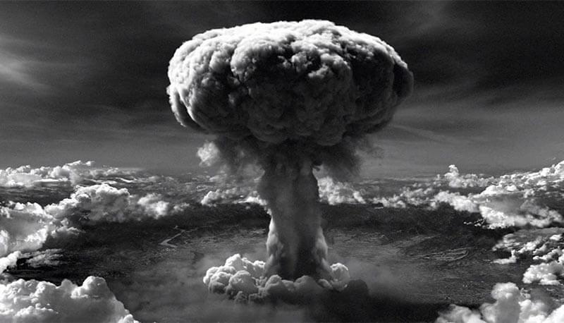 riassunto sulla bomba atomica