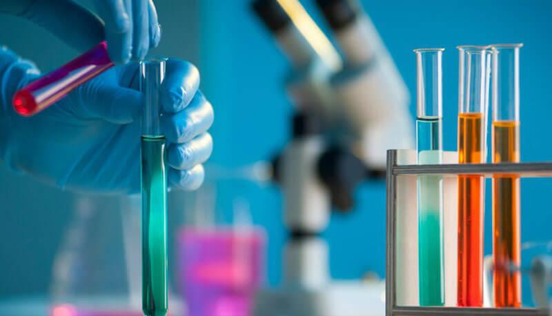 che cosa sono la catastrofe ultravioletta ed il corpo nero in chimica