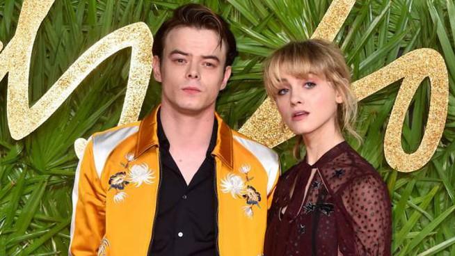 Natalia Dyer e Charlie Heaton