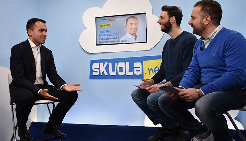 Di Maio risponde agli studenti e promette il ministero della Meritocrazia