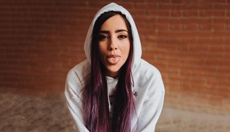 Giulia Penna ospite della Skuola tv!