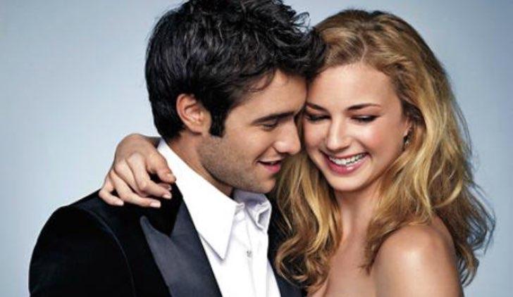 Josh Bowman e Emily VanCamp